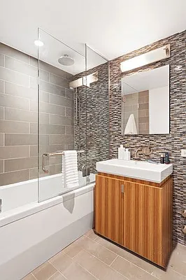 Rented by Compass | media 23