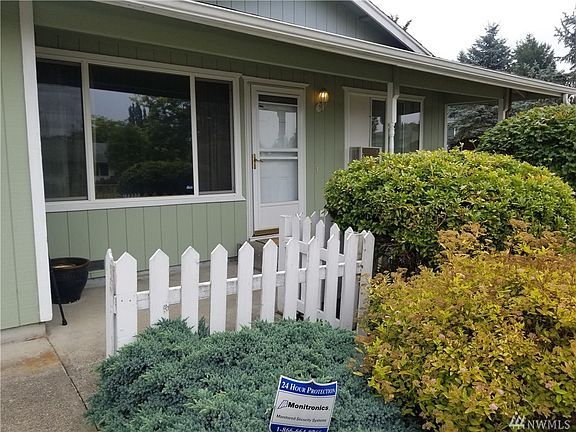 2nd image of 5807 65th Dr NE