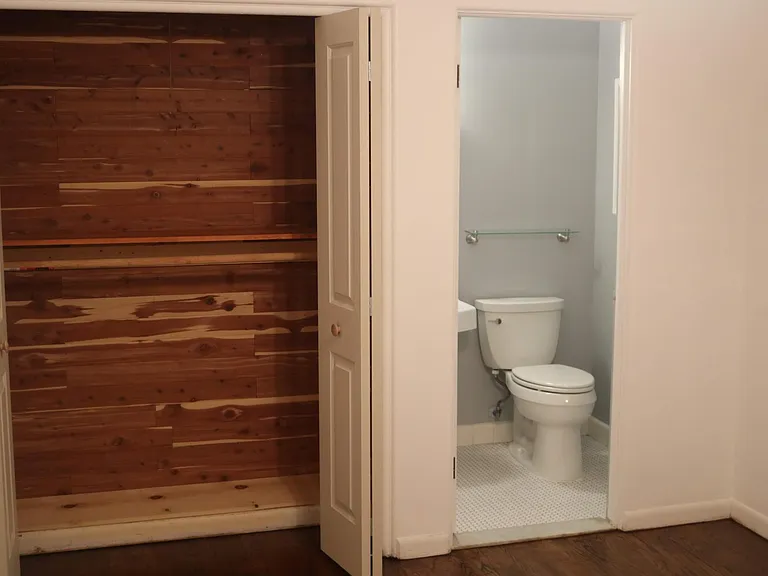 323 N Eton St — Photo 11