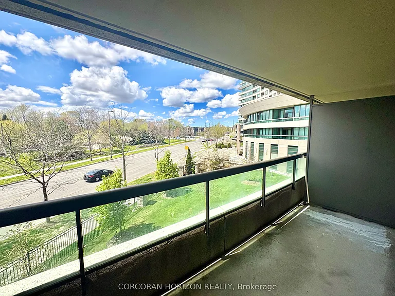 503 Beecroft Rd #216 — Photo 16