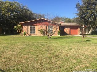 943 Crestfield St, San Antonio, TX 78227