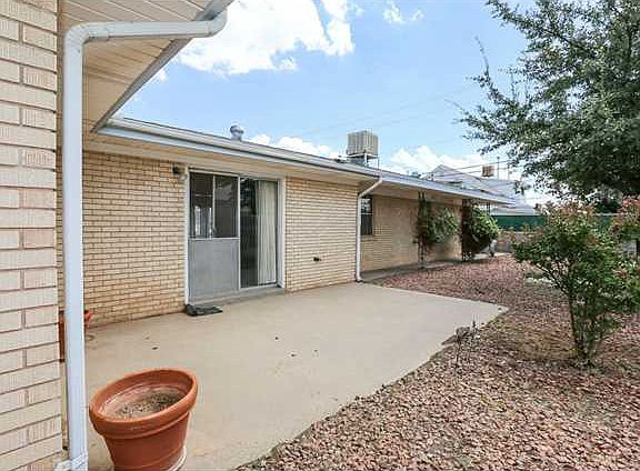 4th image of 2405 Kilmarnock Dr