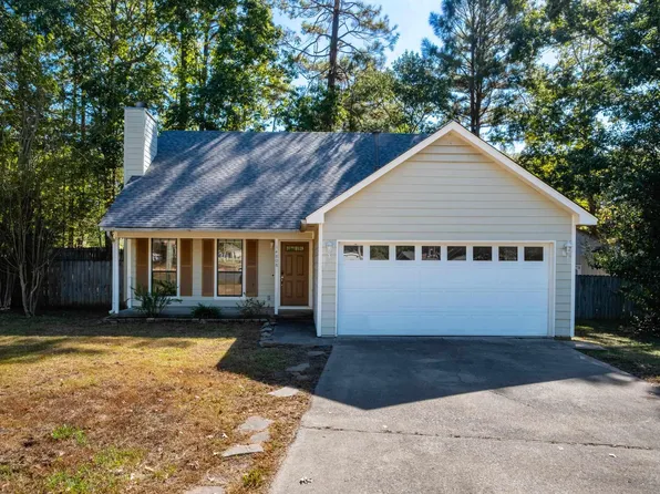 14808 White Oaks Ln, Mabelvale, AR 72103