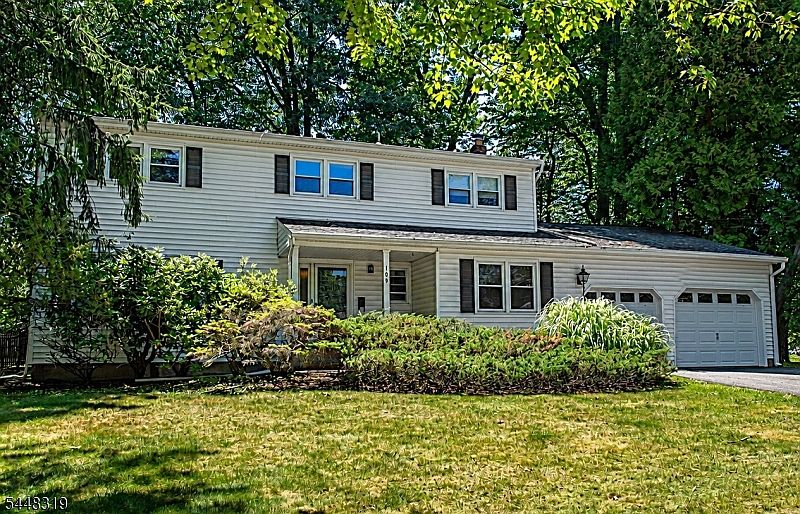 1st image of 109 Leamoor Dr