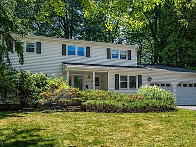 109 Leamoor Dr, Parsippany, NJ, 07054