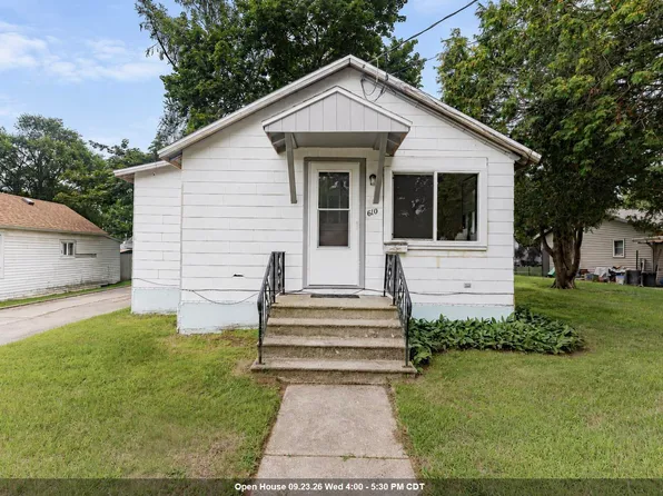 610 E Schurz St, Shawano, WI 54166