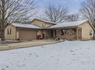 2306 Sumac Ct N, Champaign, IL 61821