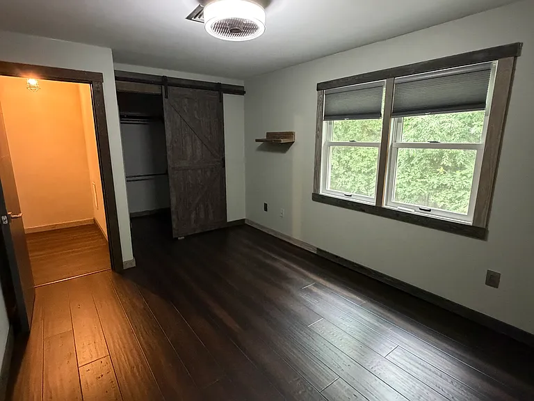 100 Northampton Ln #12 — Photo 13