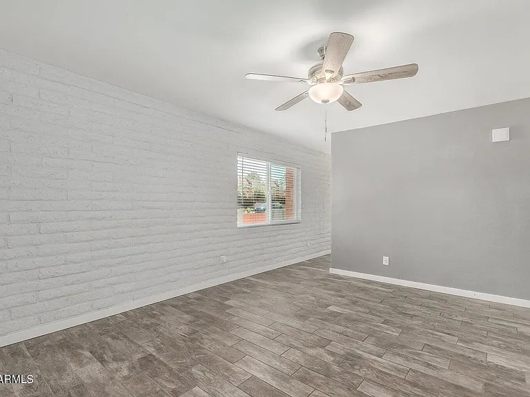1118 S McClintock Dr #1 — Photo 5