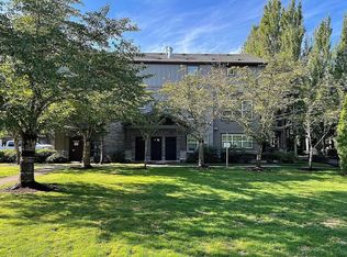 679 NE Garswood Ln, Hillsboro, OR 97006