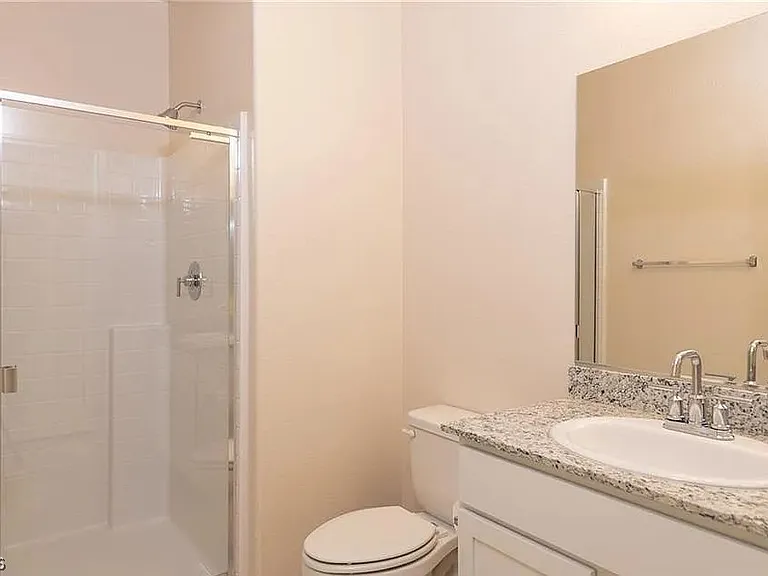 2934 Caxton Grove Dr — Photo 19