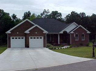 335 Sycamore Ln, Madisonville, KY 42431