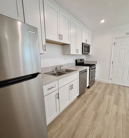 1321 N Normandie Ave #1/2 — Photo 4