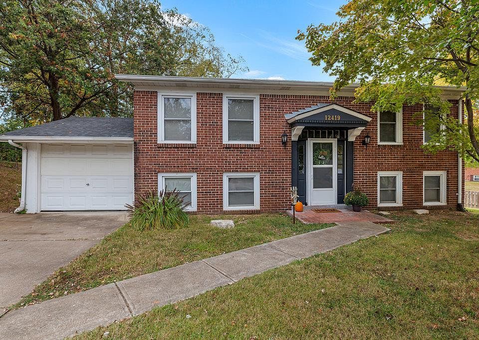 1st image of 12419 Bernie Ln