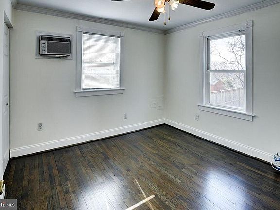 5th image of 625 Lincoln St