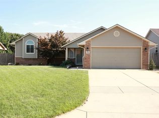 4449 Westlake Ct, Wichita, KS 67220