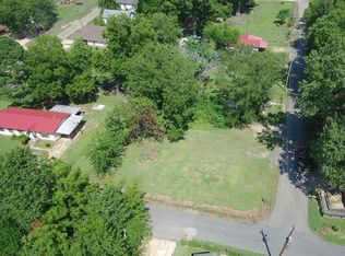 Bragg St, Warren, AR 71671
