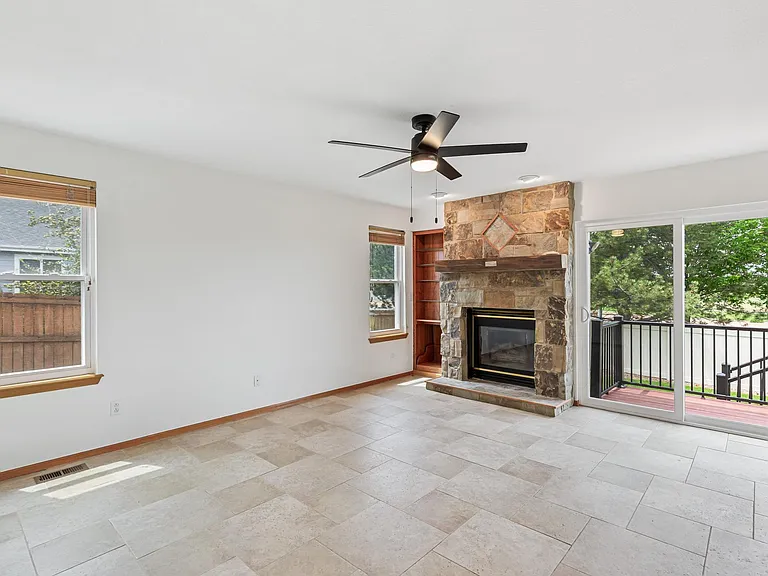 12756 Utica Cir — Photo 10