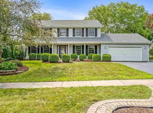 1327 Griggs Rd, Rockford, IL 61108