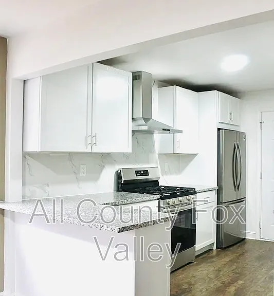 529 Miller Dr — Photo 2