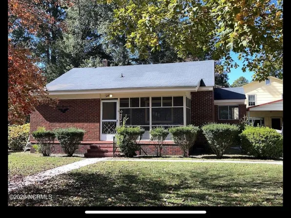 709 S Pine St, Laurinburg, NC 28352
