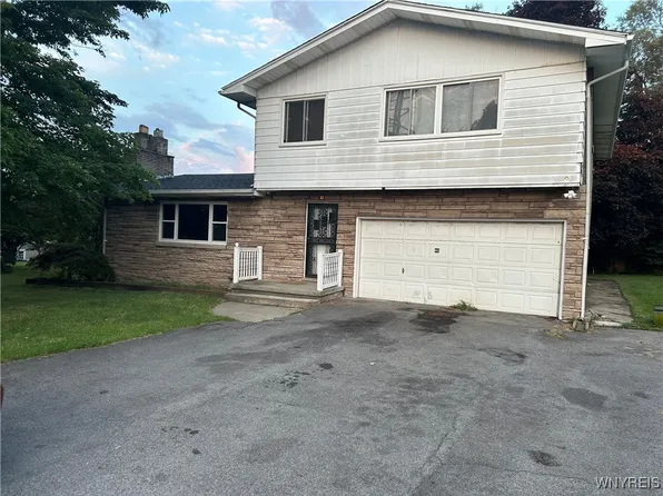 46 Hancock Ave, Buffalo, NY 14220
