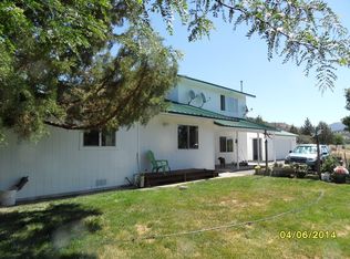 12806 Ager Rd, Hornbrook, CA 96044
