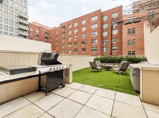 563 Carroll St #1, Brooklyn, NY 11215
