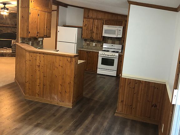 3rd image of 5701 Ebenezer Ln