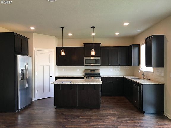 3rd image of 13024 NE 104th St