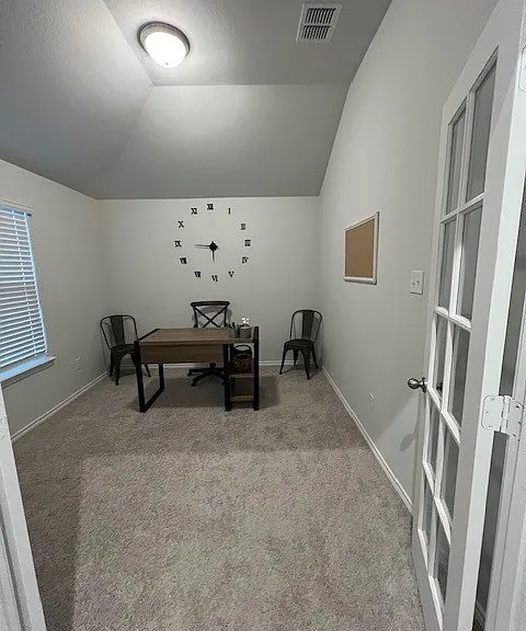 2826 Hudson Dr — Photo 5