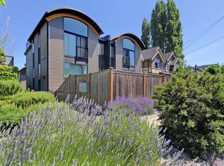 3046B 21st Ave W, Seattle, WA 98199