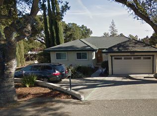 10380 Scenic Blvd, Cupertino, CA 95014