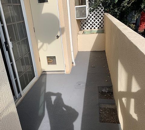 Private Cozy patio, BBQ and sun