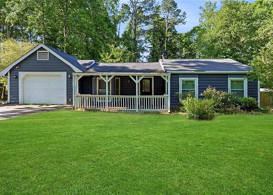1st image of 2611 Ramblewood Ct