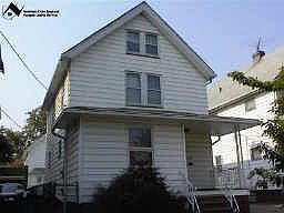 2nd image of 15408 Holmes Ave