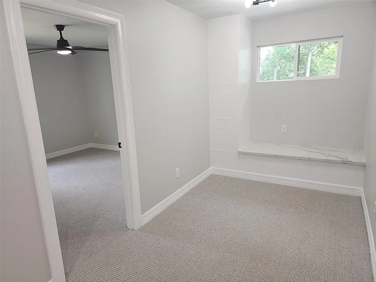 2651 Beaumont Ave #A — Photo 24