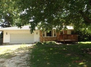 2020 Tampico Rd, Tampico, IL 61283