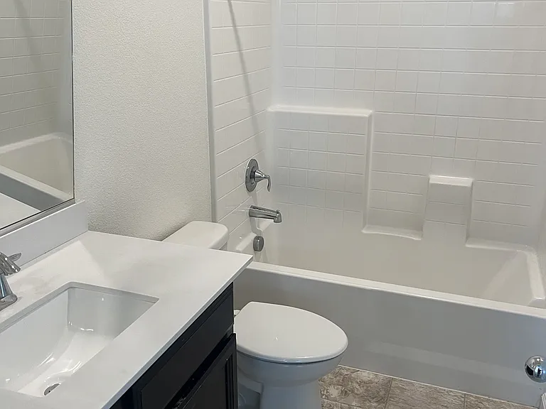 3911 Streamline St — Photo 10