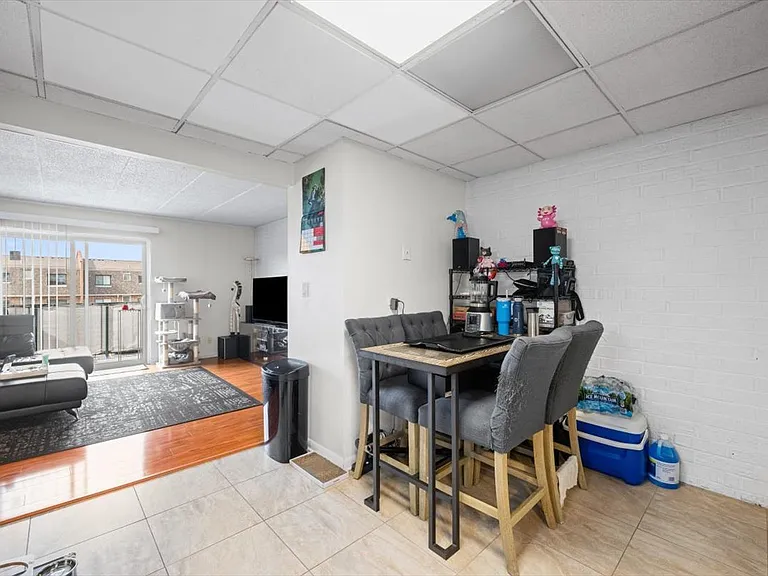3223 W Parkway Dr #3A — Photo 7