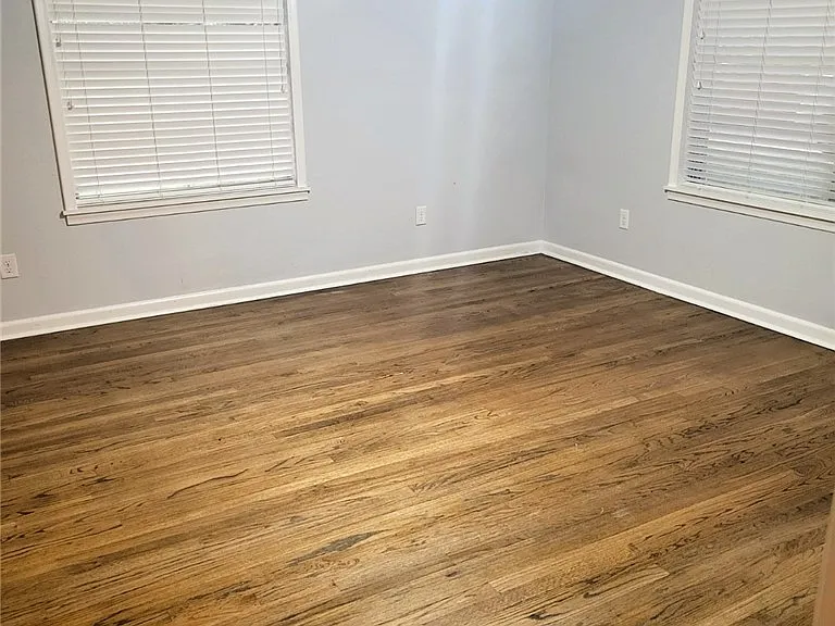 1000 Hereford St — Photo 16