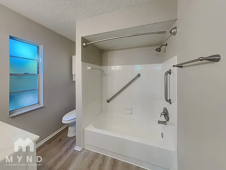 10195 Heathcliff St — Photo 15
