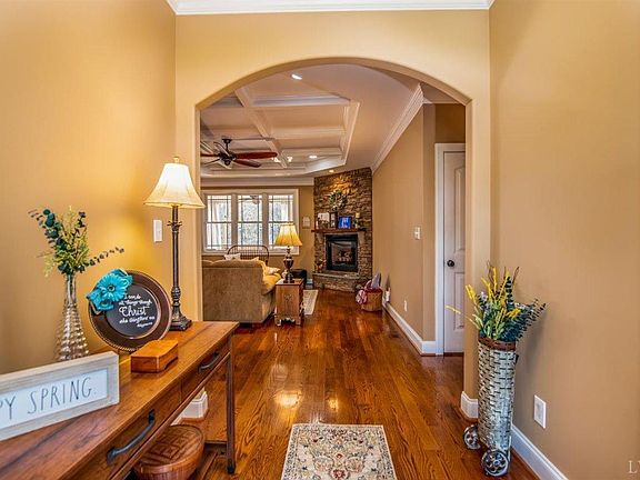 4th image of 113 Creekview Ct Lot 17E