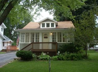 221 S Warwick Ave, Westmont, IL