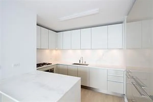 Rented by Corcoran | media 61
