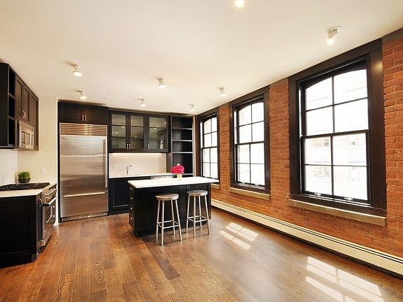 4th image of 43 Clarkson St #45PHB