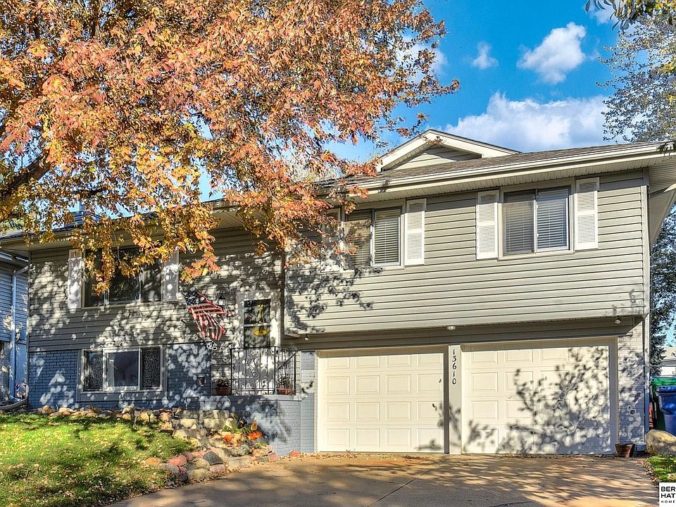 1st image of 13610 Redwood Cir