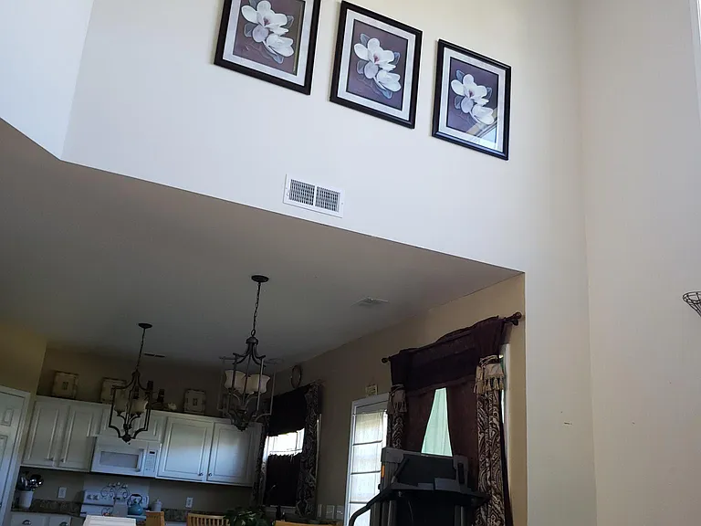 7720 Raynor Rd — Photo 1