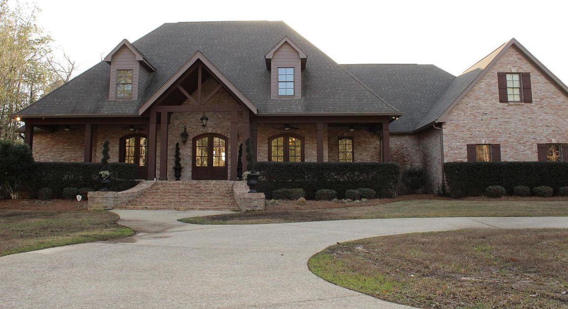 56 Canebrake Blvd, Hattiesburg, MS 39402 Zillow