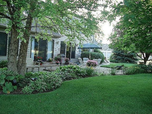 Rear of home on 6th fairway
